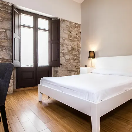 Girona Housing Ginesta 9 Apartment *
