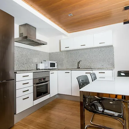 Girona Housing Ginesta 9 Apartment *